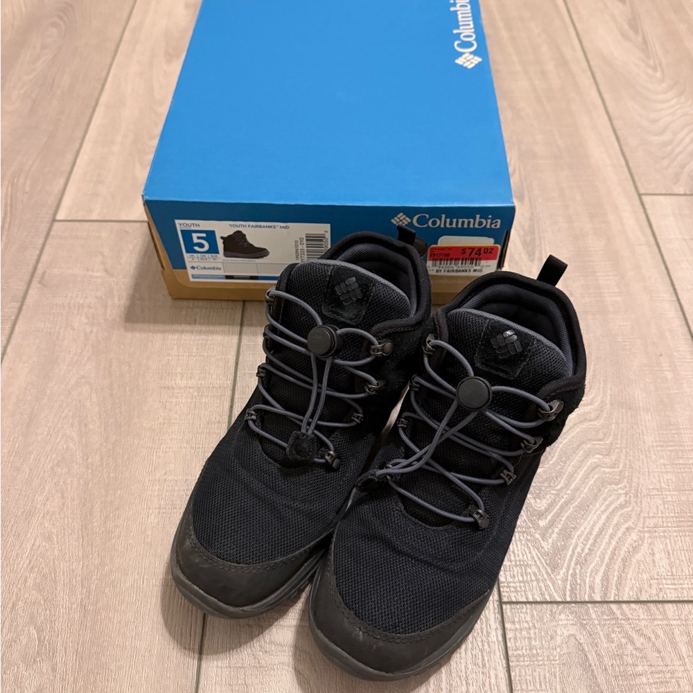 Columbia Youth Fairbanks Mid Black Trail Shoes